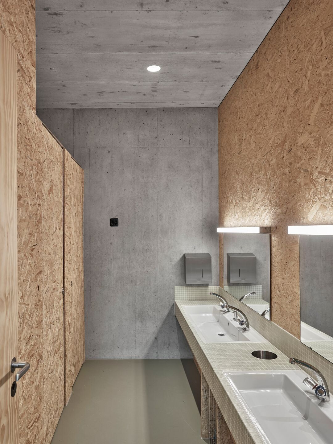 https://archello.com/story/116099/attachments/photos-videos/8 photo_credit Lukas Murer