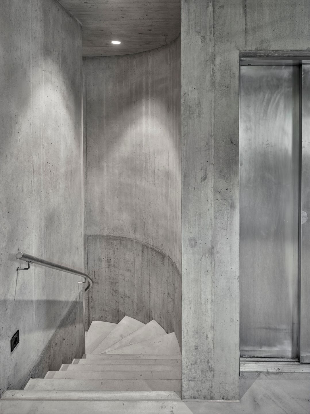 https://archello.com/story/116099/attachments/photos-videos/9 photo_credit Lukas Murer