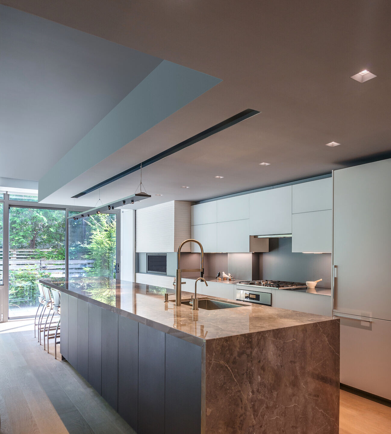 https://archello.com/story/116144/attachments/photos-videos/7 photo_credit Bob Gundu