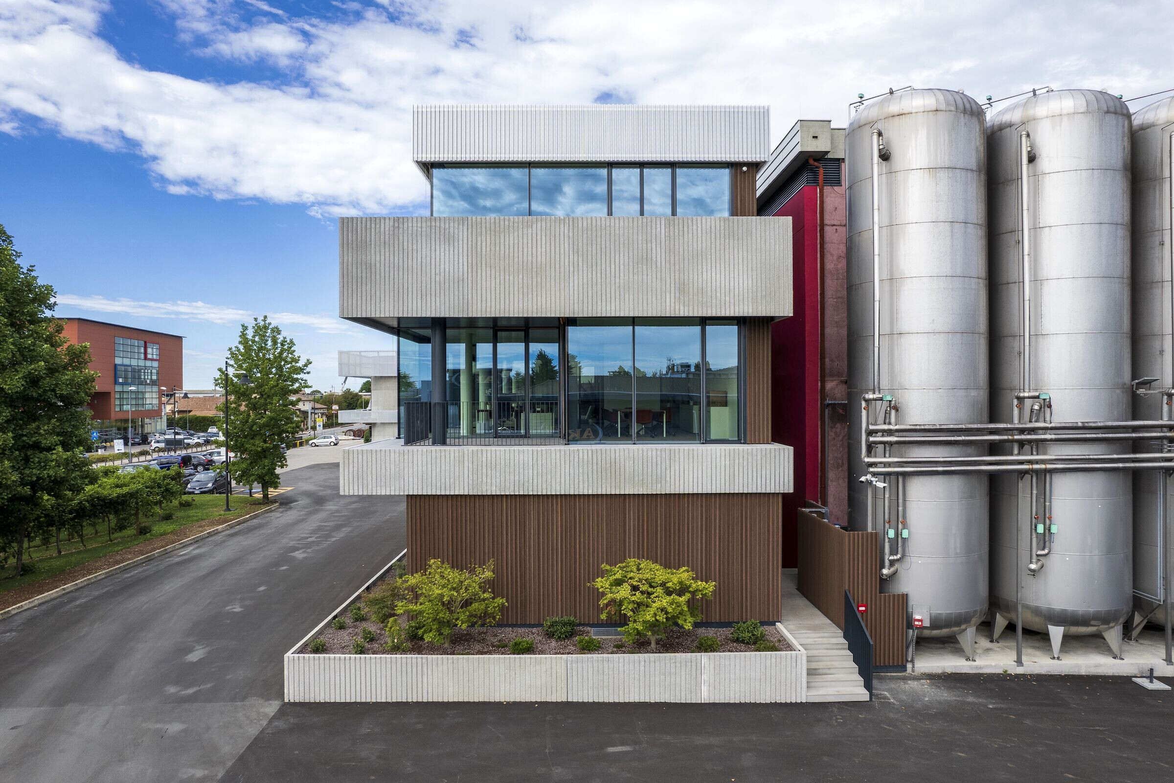 https://archello.com/story/116184/attachments/photos-videos/3 photo_credit Massimo Crivellari