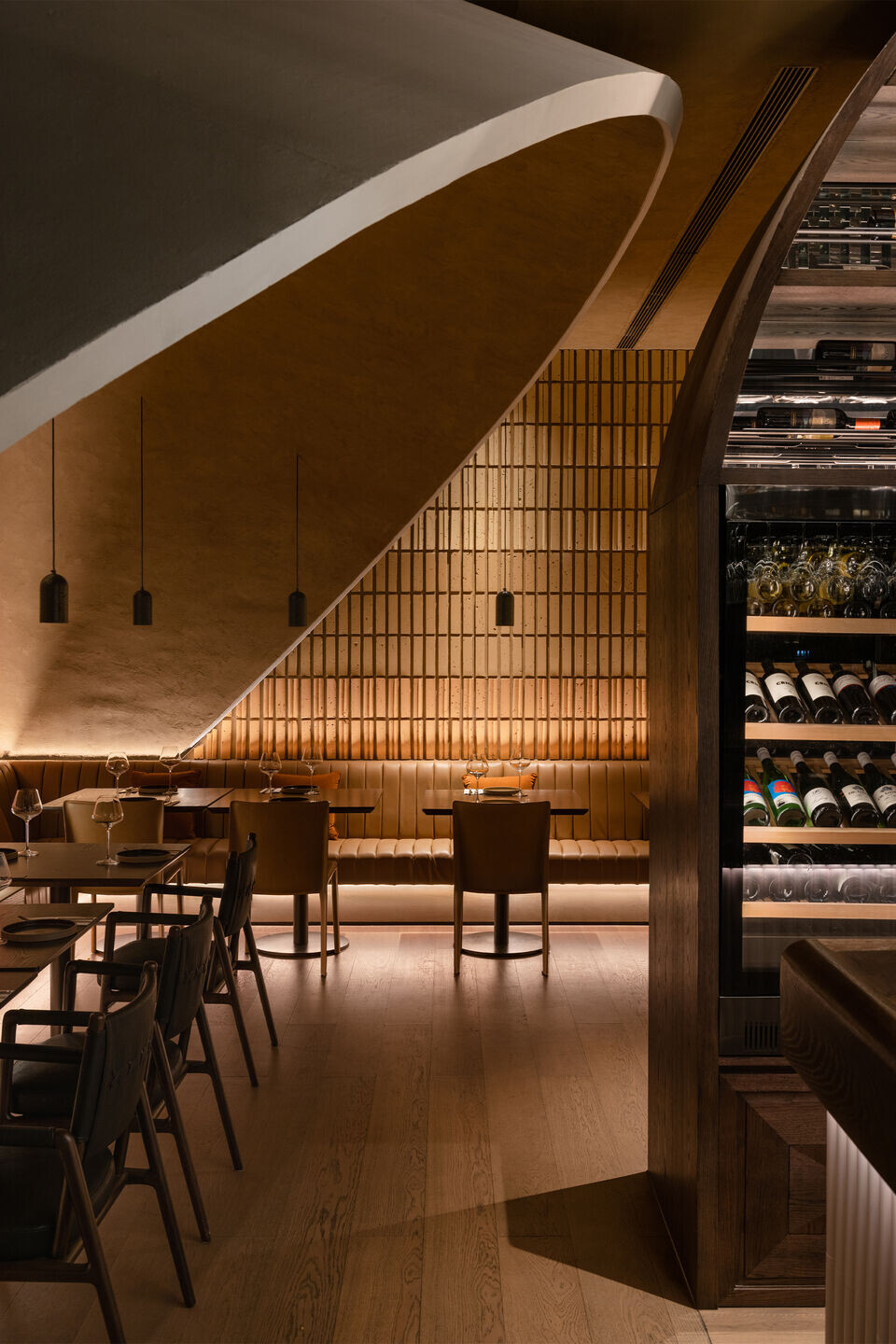 https://archello.com/story/116204/attachments/photos-videos/7 photo_credit Wen Studio