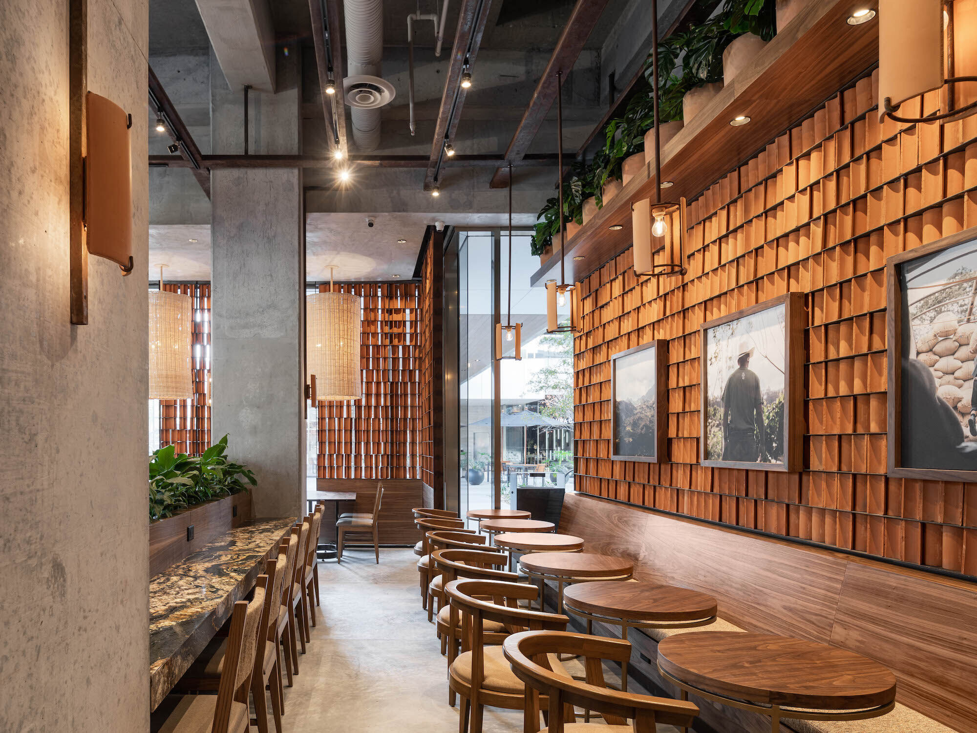 https://archello.com/story/116328/attachments/photos-videos/28 photo_credit Paco Alvarez / The Raws
