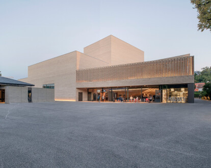 Theatre and Community Hall Carouge