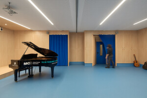 Concepcionistes Music Classroom