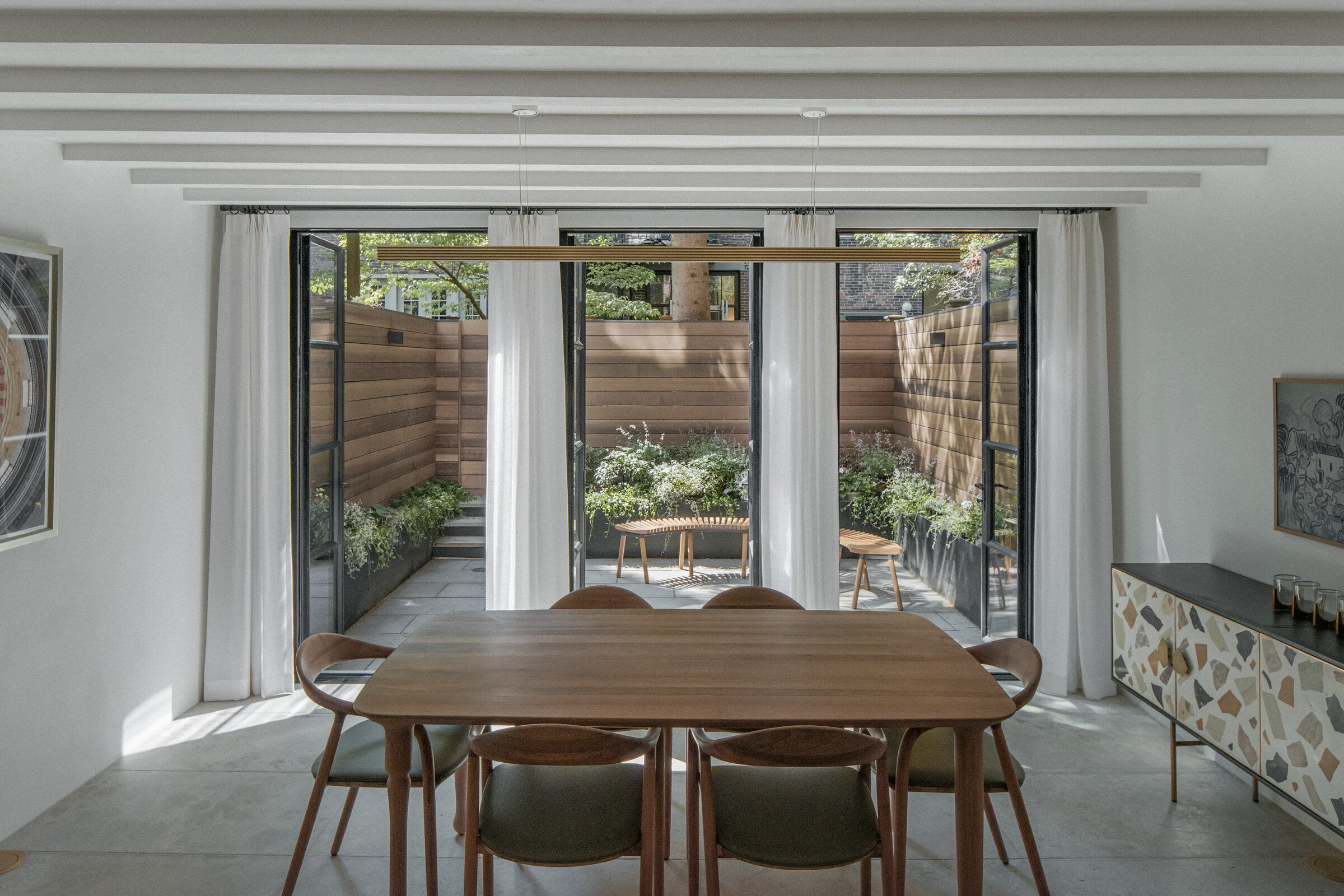 https://archello.com/story/116510/attachments/photos-videos/30 photo_credit James Leng