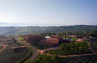 Yunnan Dongfengyun Art Center