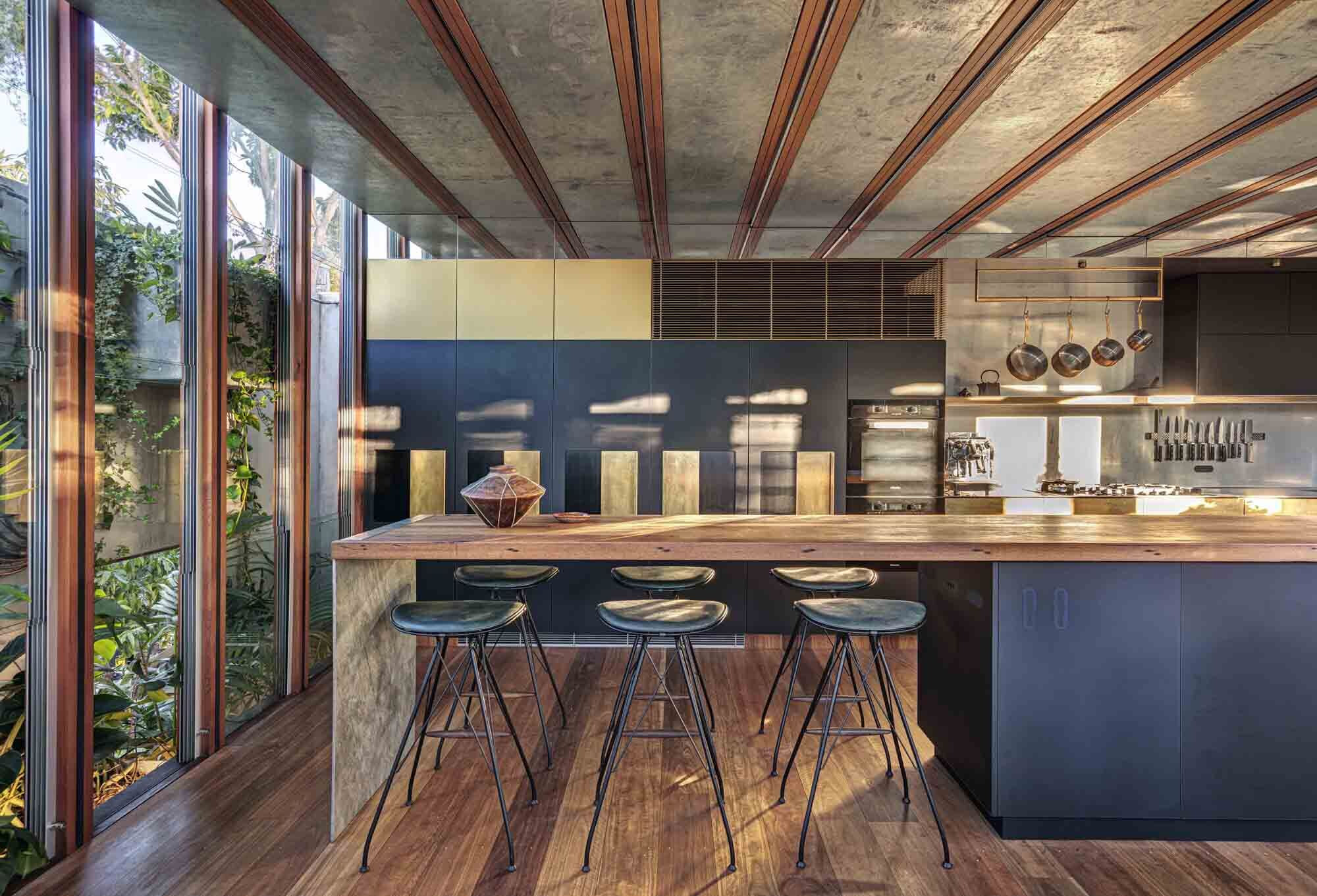 https://archello.com/story/116556/attachments/photos-videos/19 photo_credit Murray Fredericks