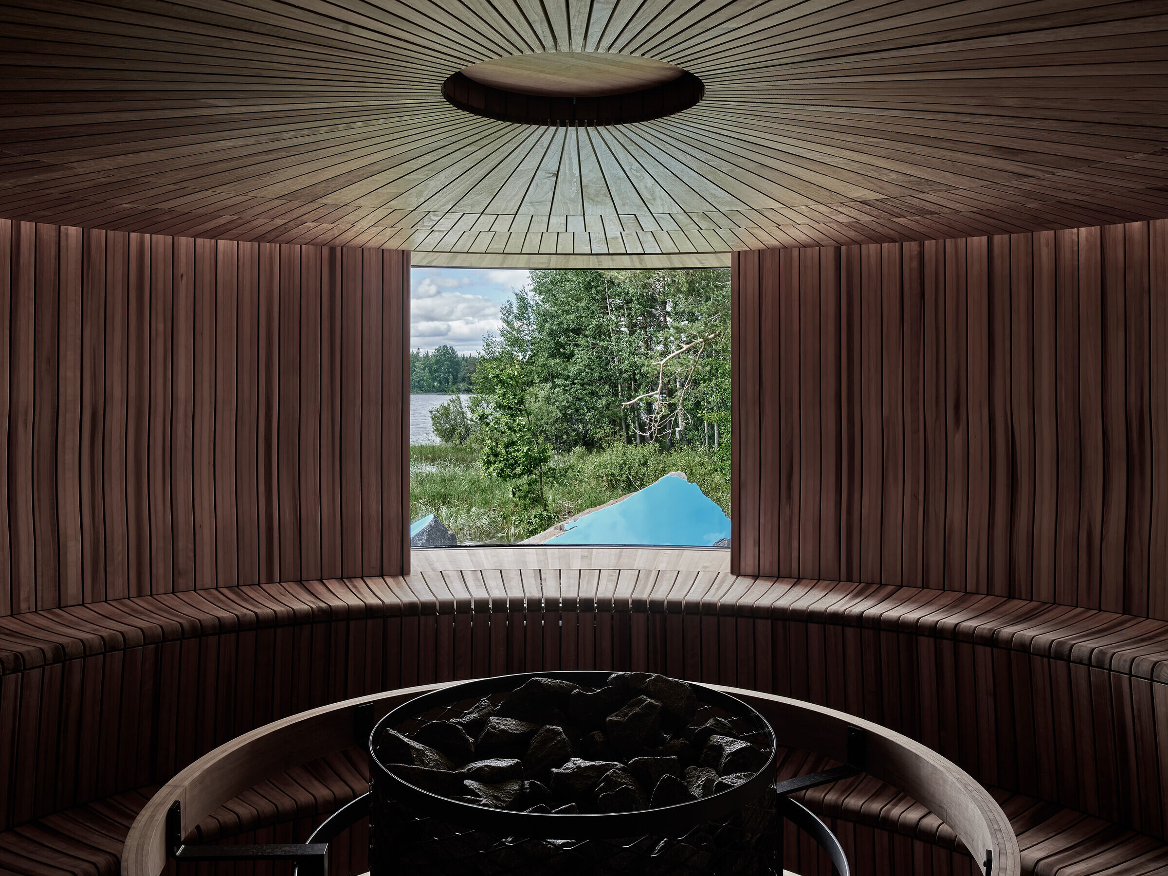 https://archello.com/story/116755/attachments/photos-videos/5 photo_credit Marc Goodwin, Archmospheres