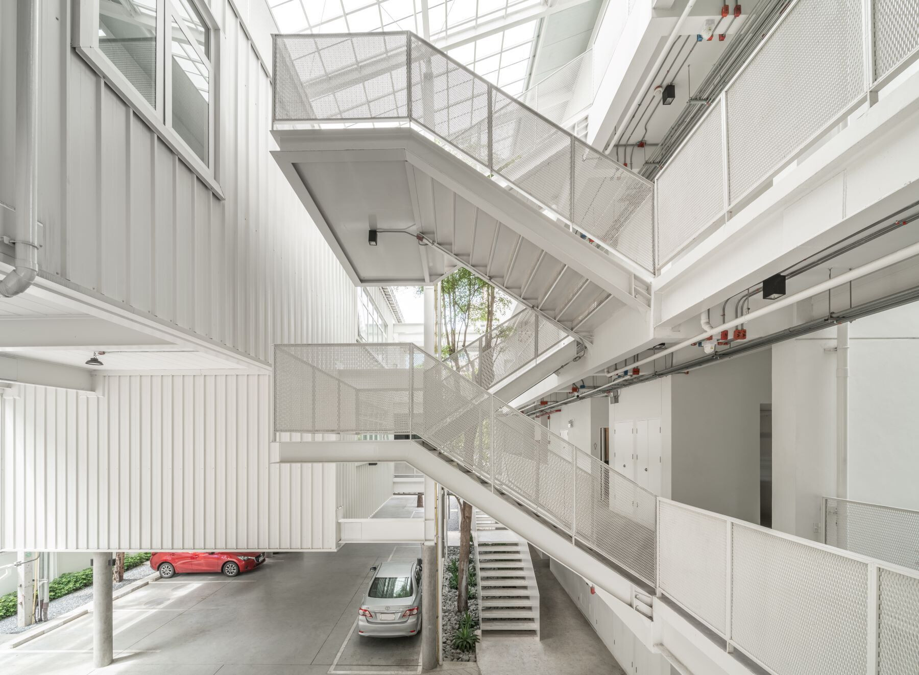 https://archello.com/story/116796/attachments/photos-videos/6 photo_credit DOF Sky Ground