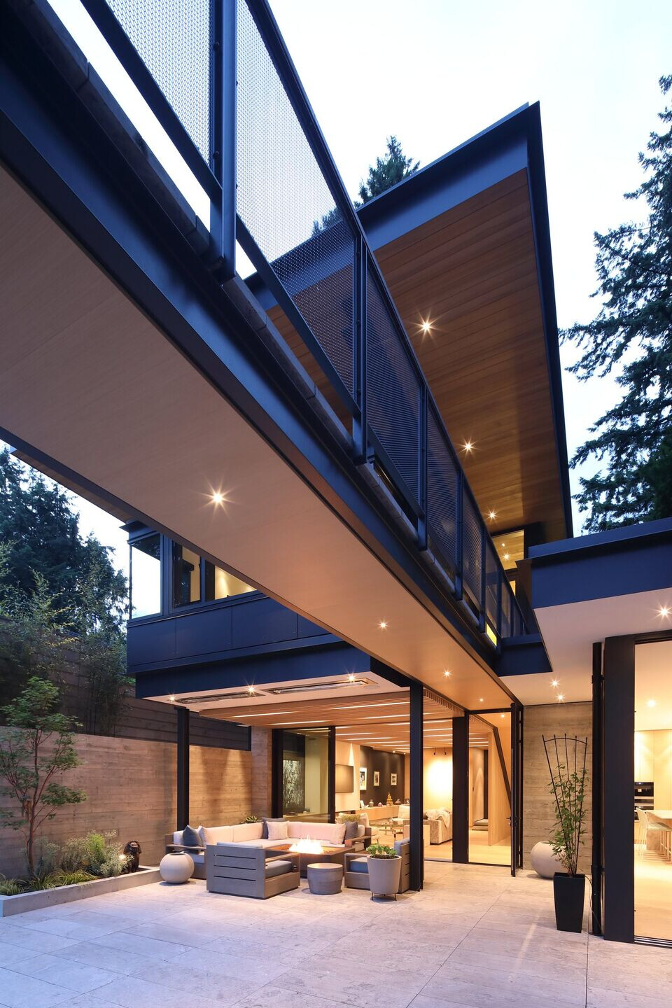 https://archello.com/story/116905/attachments/photos-videos/7 photo_credit Ema Peter