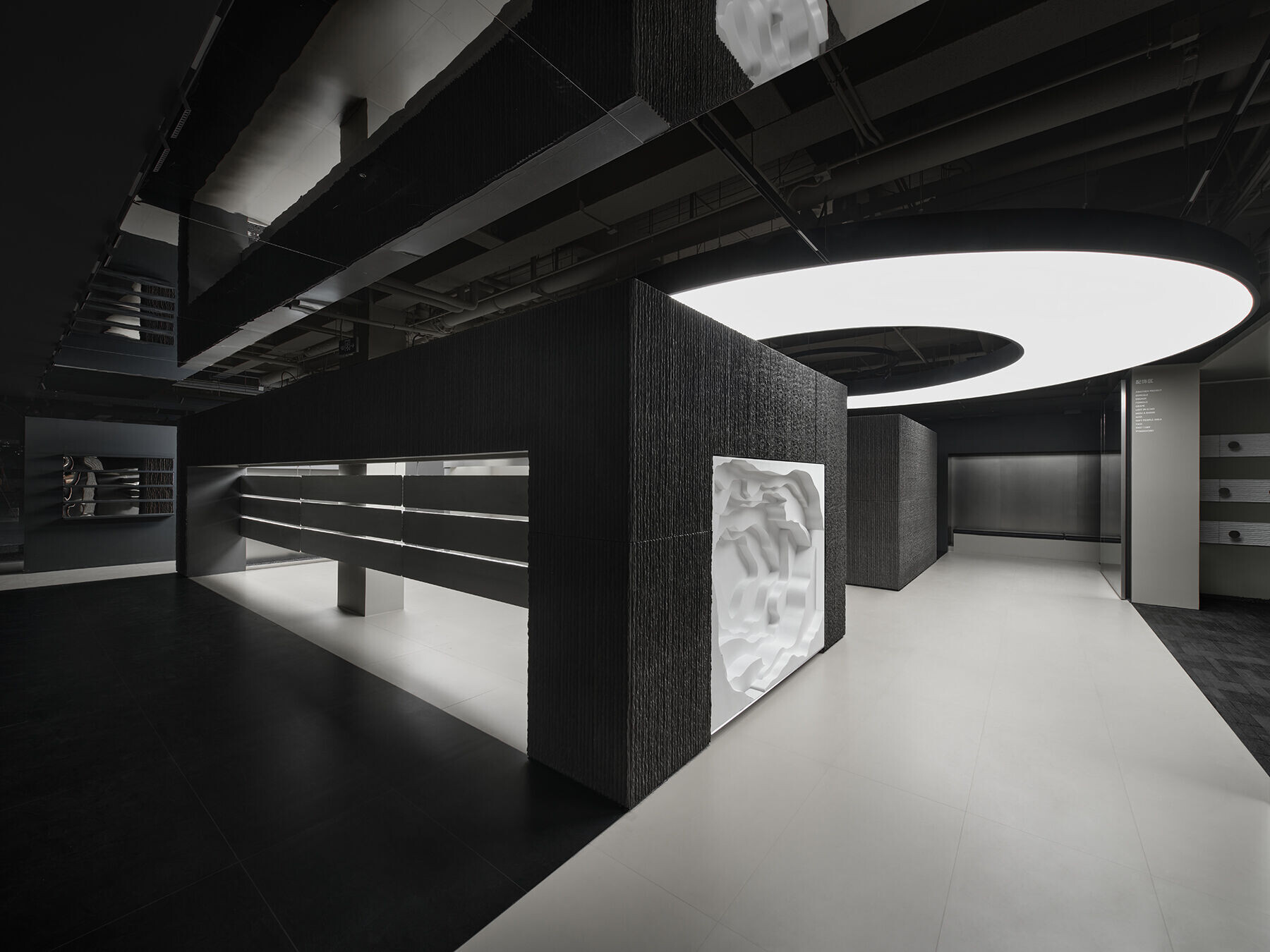 https://archello.com/story/116930/attachments/photos-videos/10 photo_credit Lv Bo