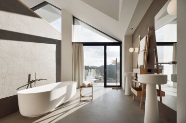 10 contemporary washbasins displaying stunning volumes in hotel interiors