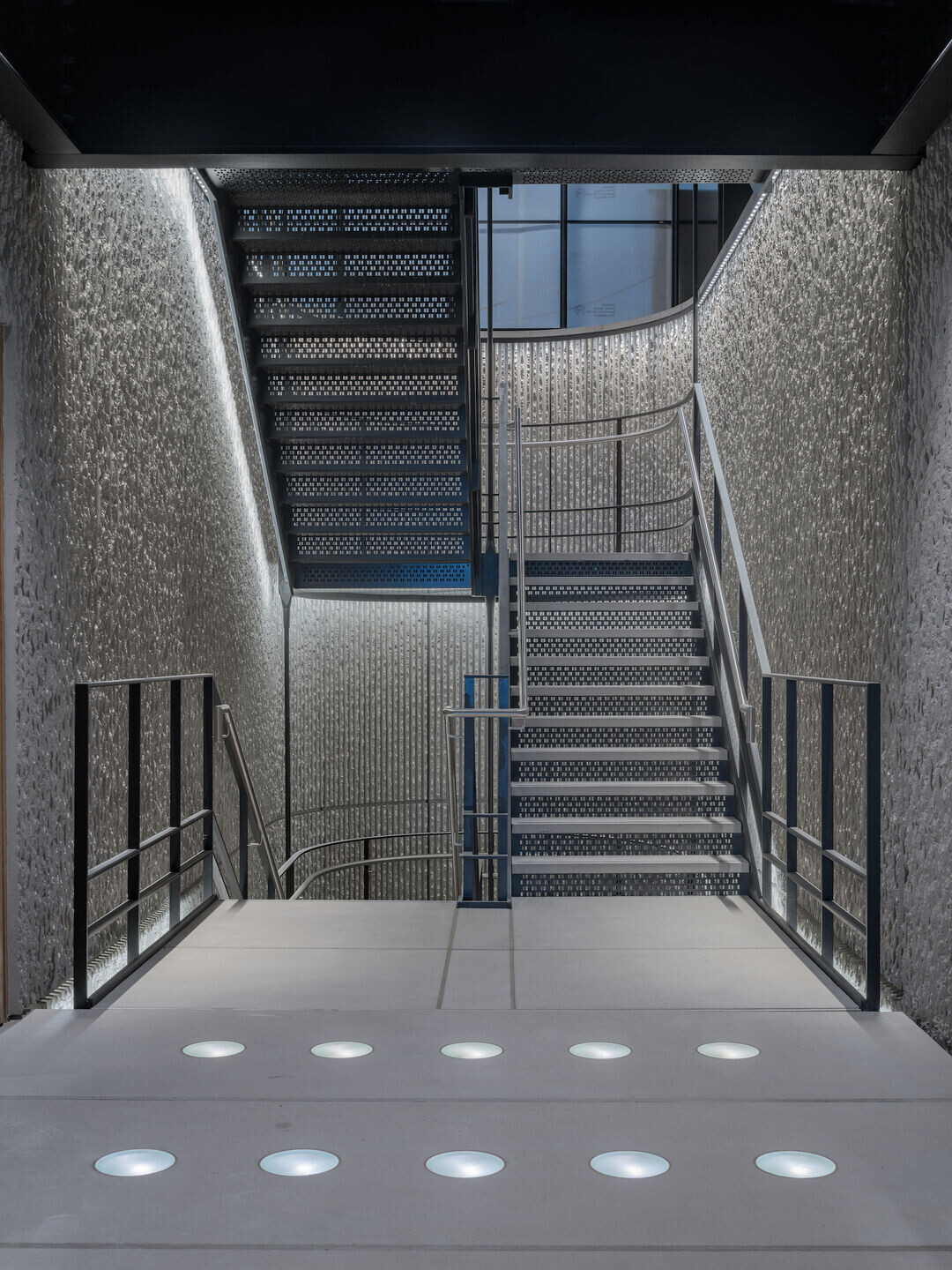 https://archello.com/story/116951/attachments/photos-videos/32 photo_credit Tim Soar