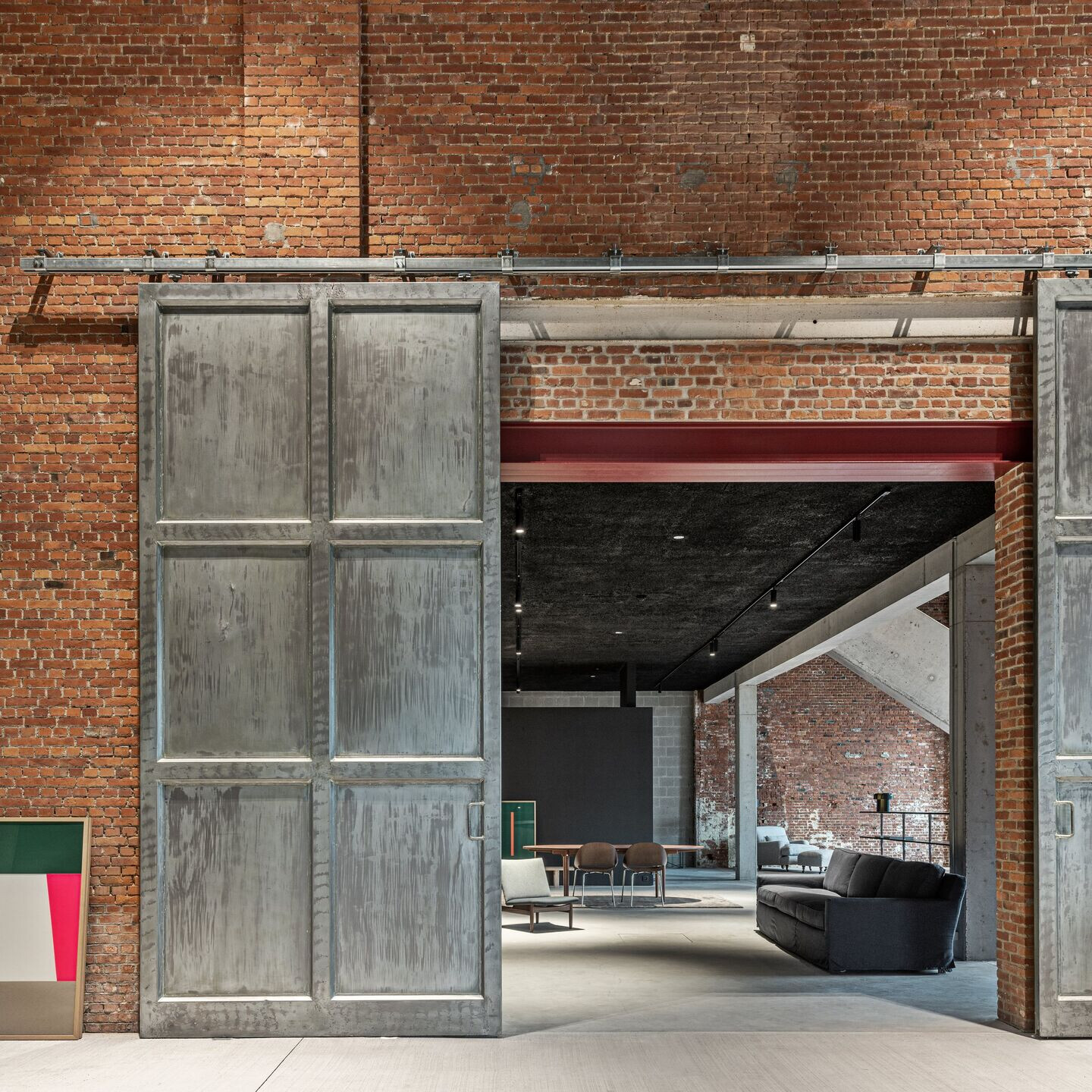https://archello.com/story/116943/attachments/photos-videos/5 photo_credit Ypsilon Business Photography