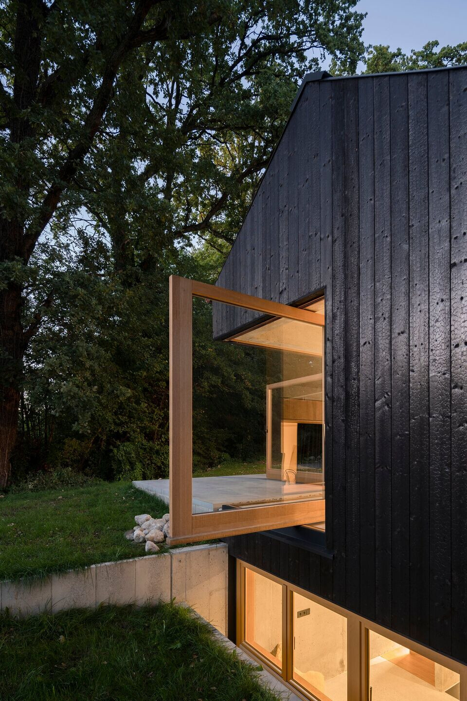 https://archello.com/story/116994/attachments/photos-videos/4 photo_credit Florian Holzherr