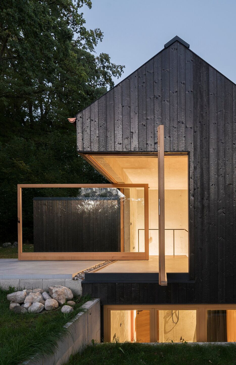 https://archello.com/story/116994/attachments/photos-videos/12 photo_credit Florian Holzherr