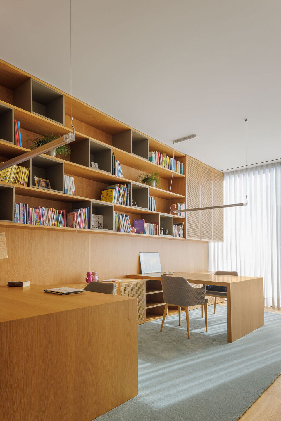 https://archello.com/story/117011/attachments/photos-videos/14 photo_credit Ivo Tavares Studio