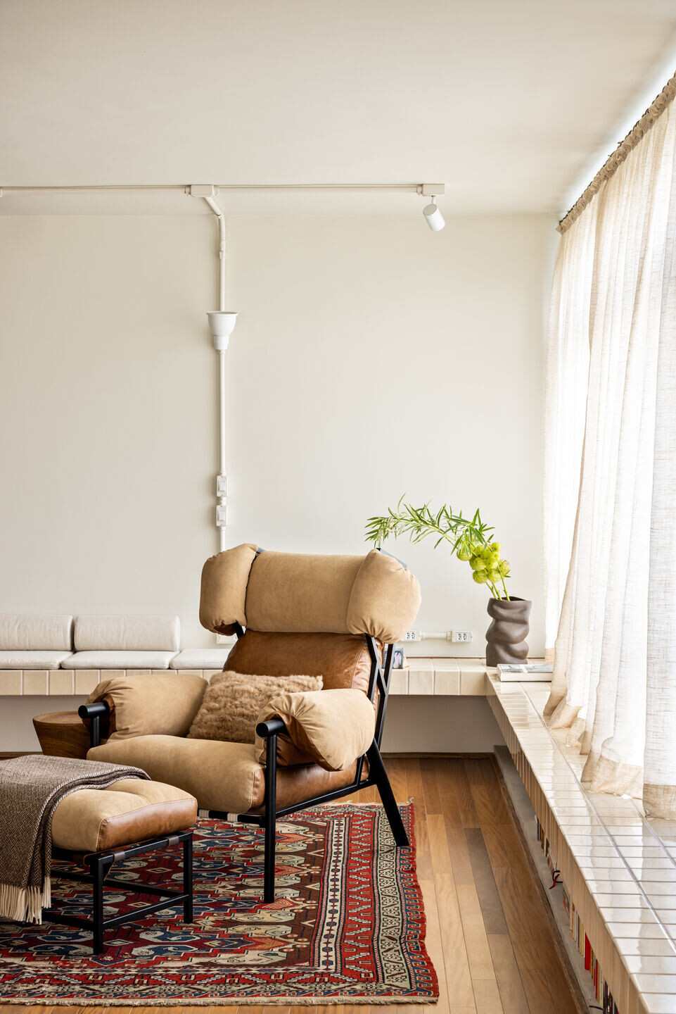 https://archello.com/story/117024/attachments/photos-videos/19 photo_credit Fran Parente