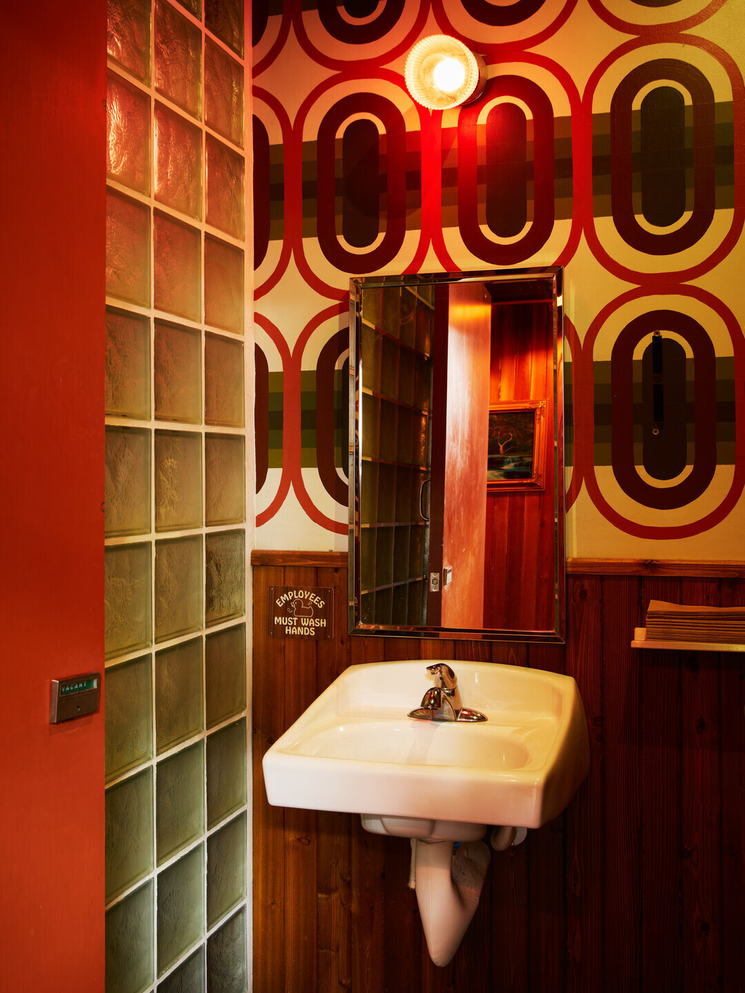 https://archello.com/story/116665/attachments/photos-videos/13 photo_credit Tim Lenz