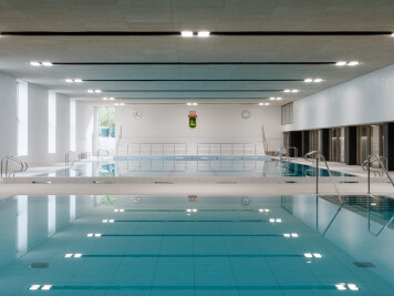 Renovation and extension of indoor swimming pools