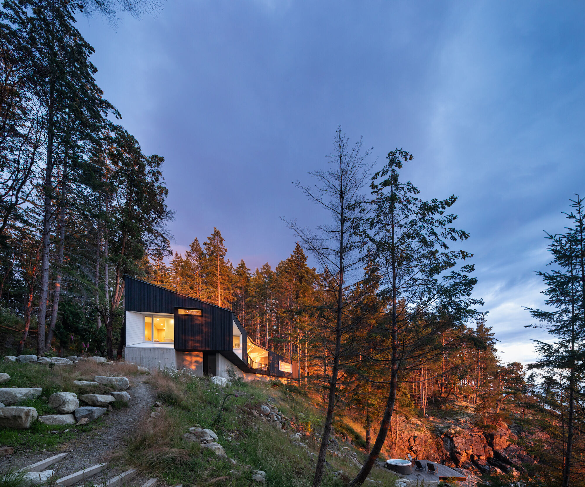 https://archello.com/story/117182/attachments/photos-videos/10 photo_credit Ema Peter