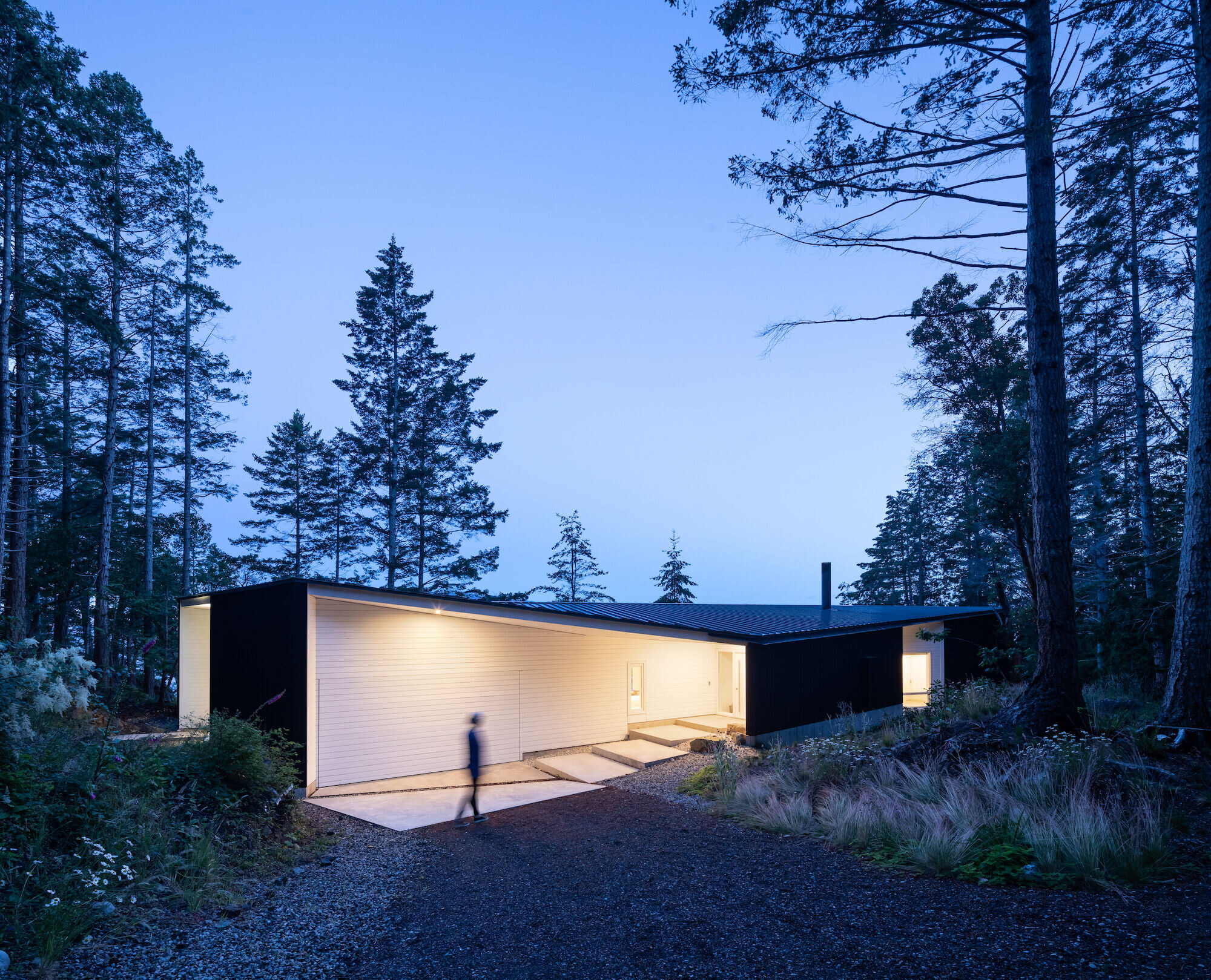 https://archello.com/story/117182/attachments/photos-videos/11 photo_credit Ema Peter