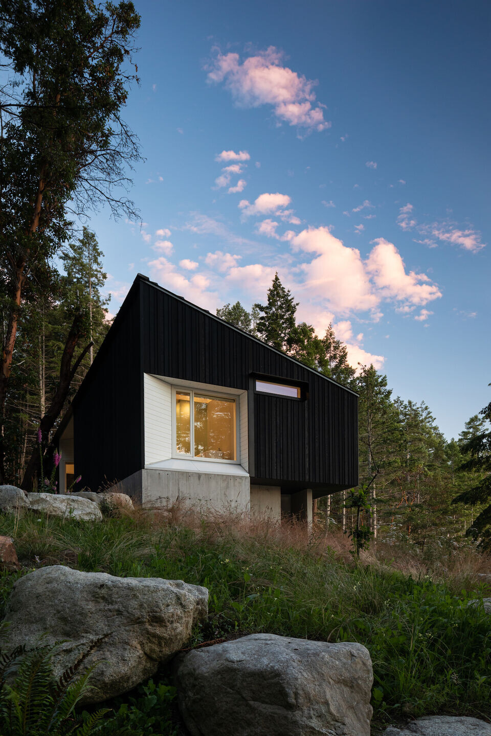 https://archello.com/story/117182/attachments/photos-videos/19 photo_credit Ema Peter