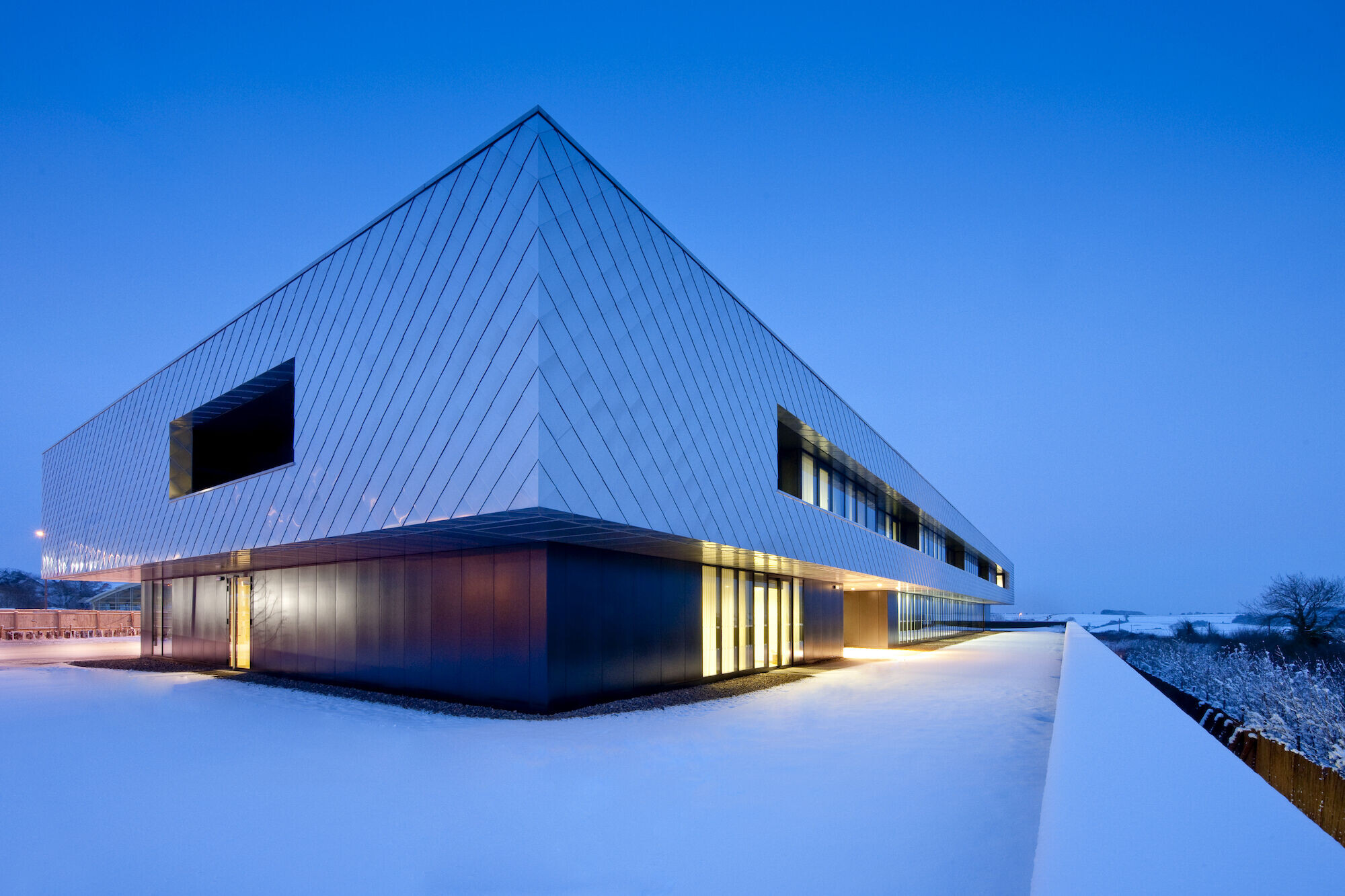 https://archello.com/story/117192/attachments/photos-videos/3 photo_credit Nigel Young