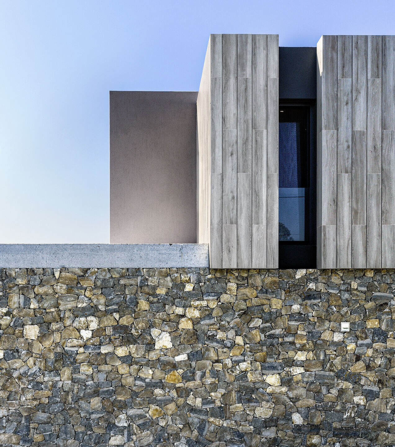 https://archello.com/story/117246/attachments/photos-videos/4 photo_credit Nikos Vavdinoudis