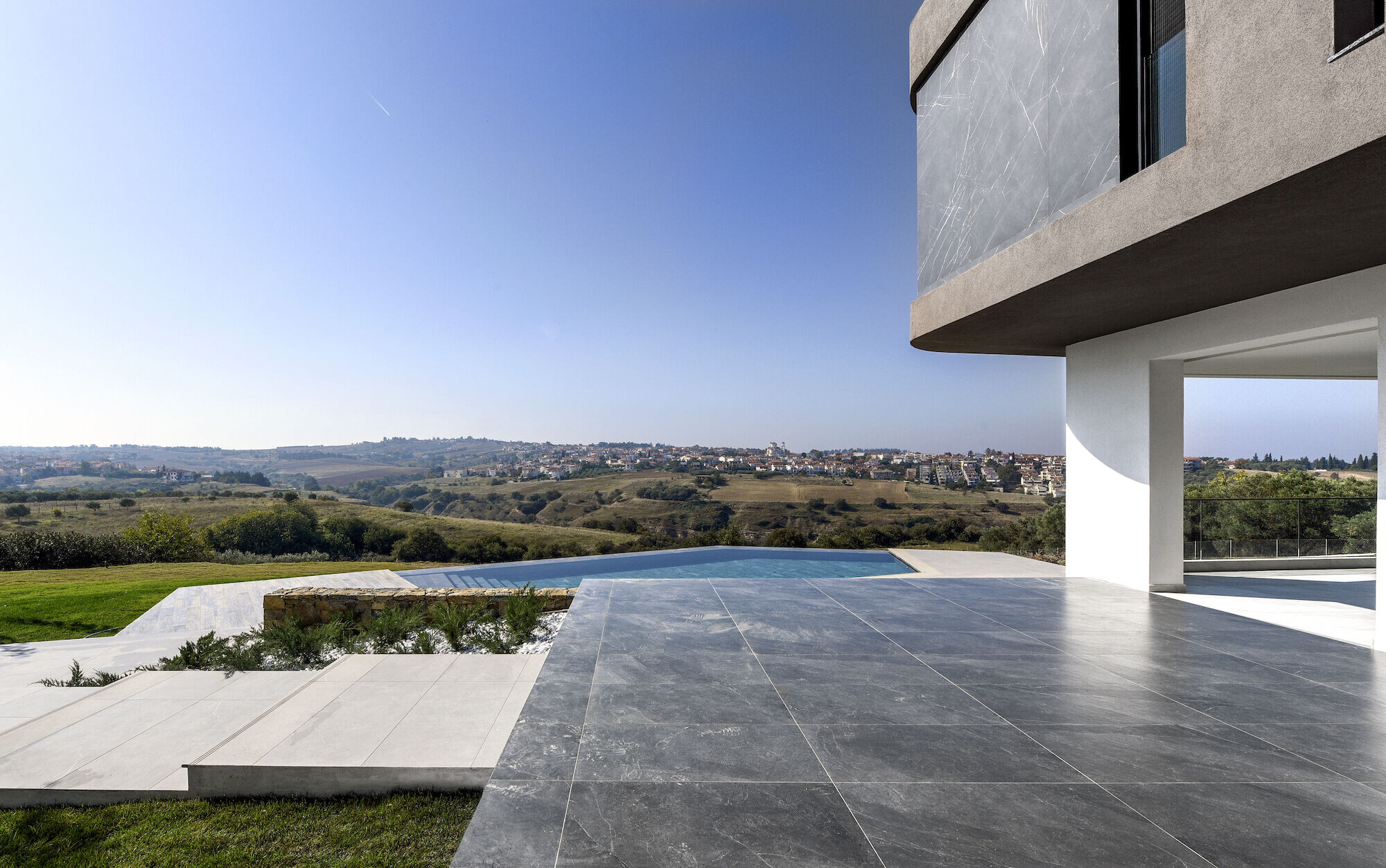 https://archello.com/story/117246/attachments/photos-videos/5 photo_credit Nikos Vavdinoudis