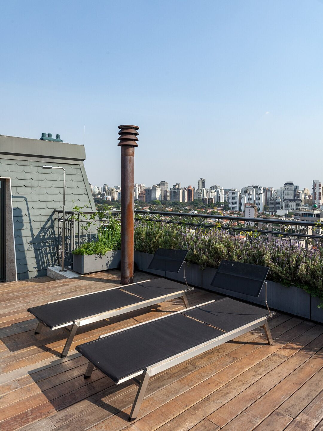 https://archello.com/story/117318/attachments/photos-videos/7 photo_credit Tuca Reines