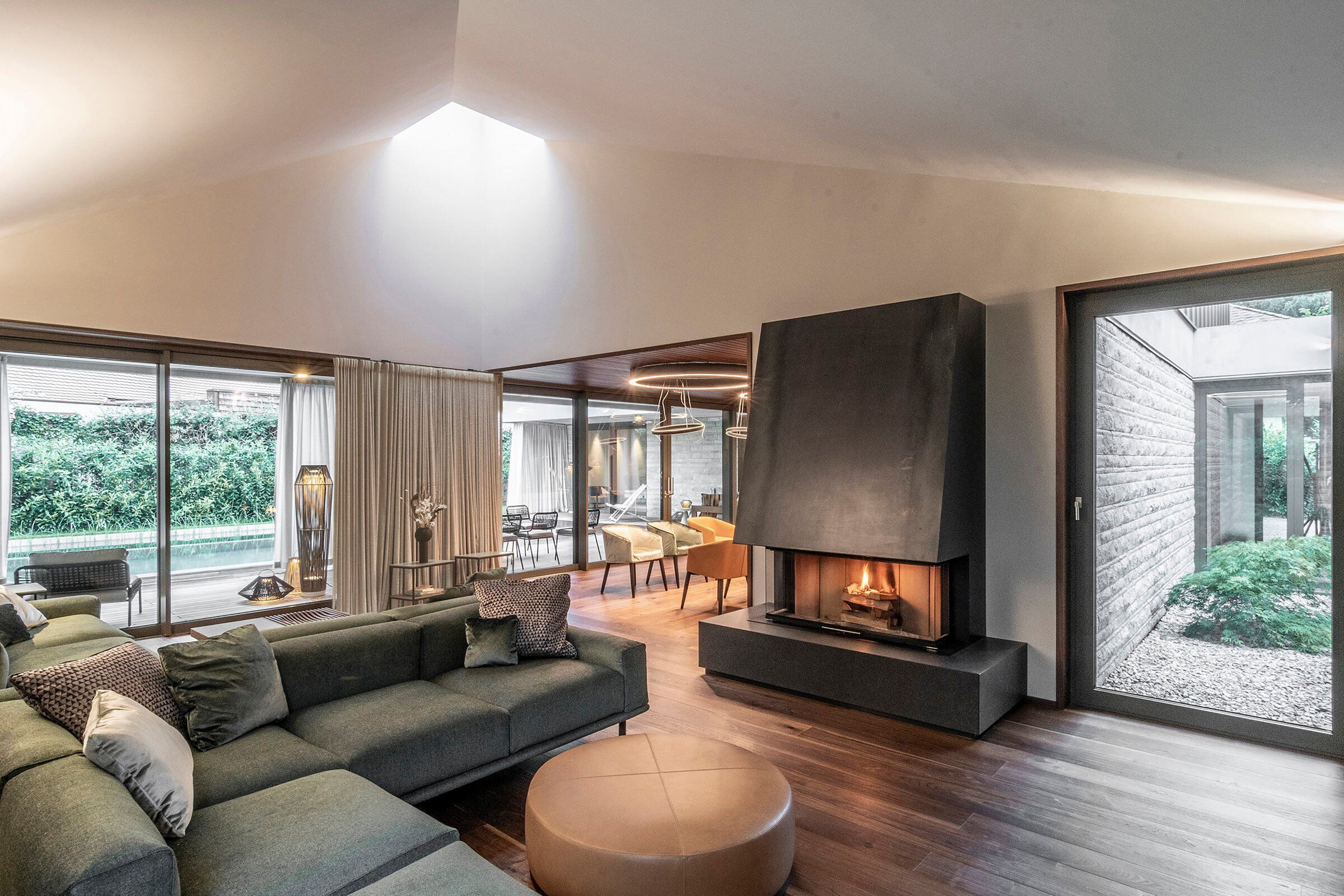 https://archello.com/story/117350/attachments/photos-videos/9 photo_credit Tobias Kreissl