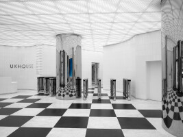 UK HOUSE LOBBY & BASEMENT
