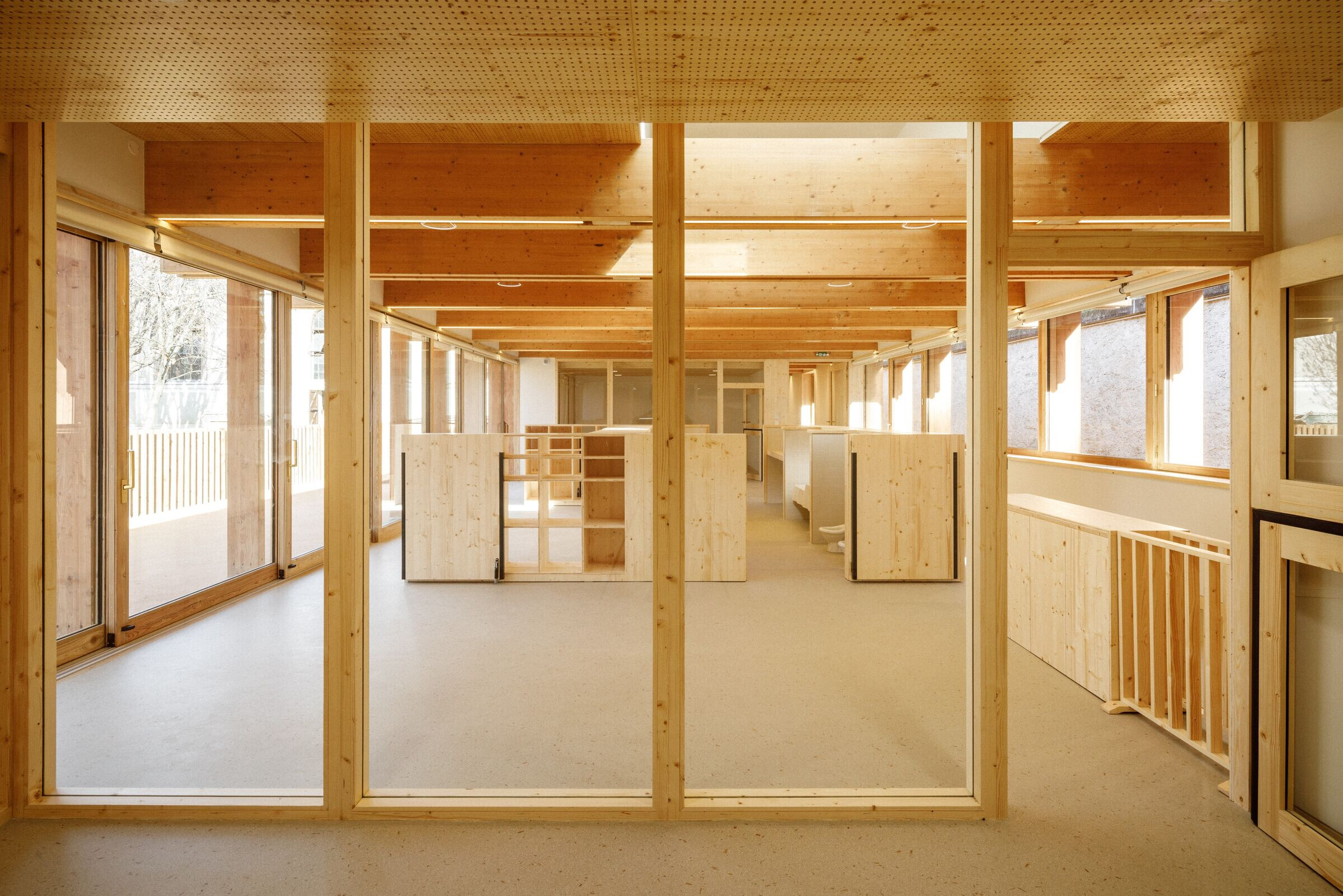 https://archello.com/story/117497/attachments/photos-videos/10 photo_credit 11h45 - Florent Michel
