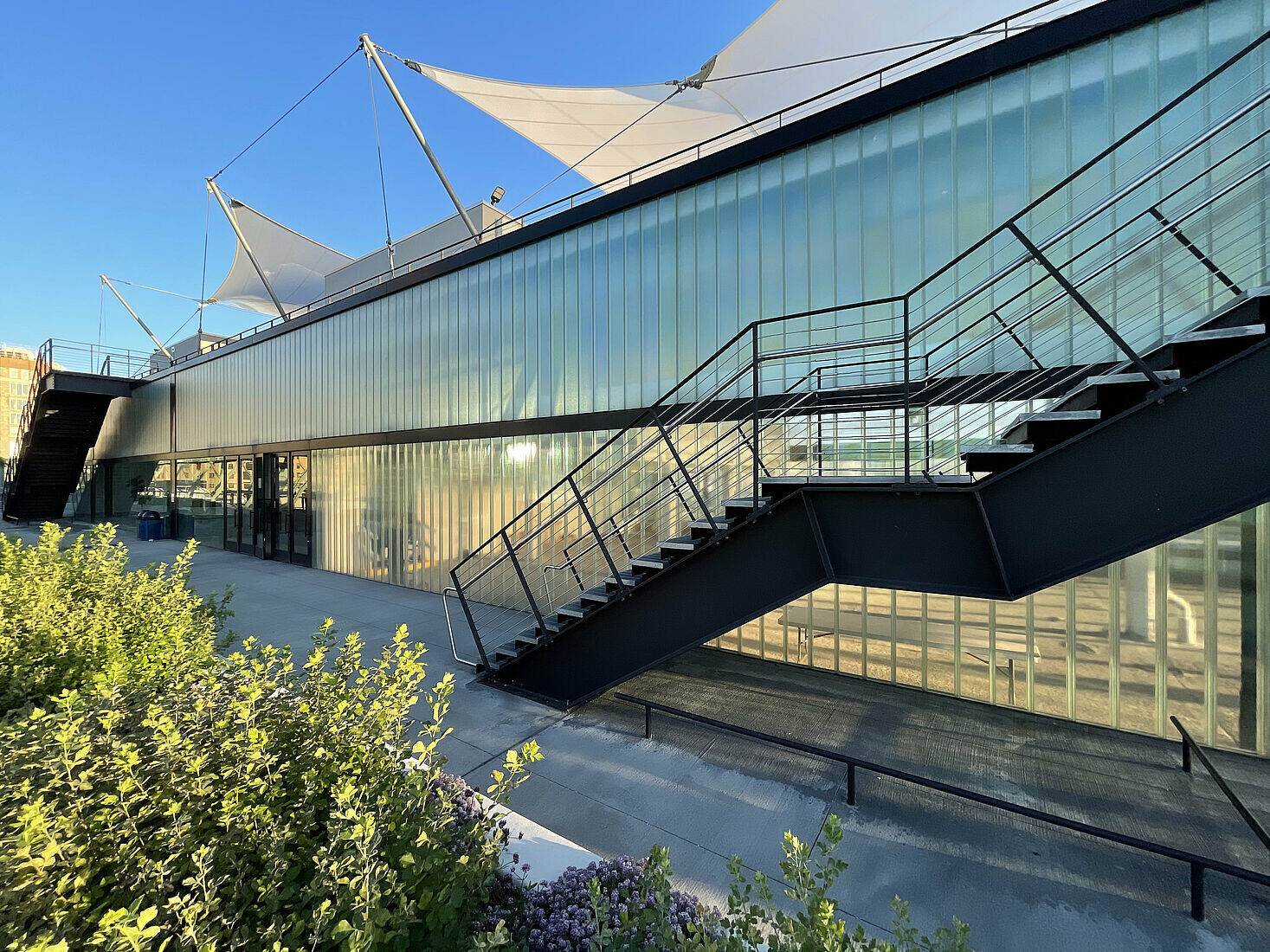 https://archello.com/story/117475/attachments/photos-videos/3 photo_credit Michael Young