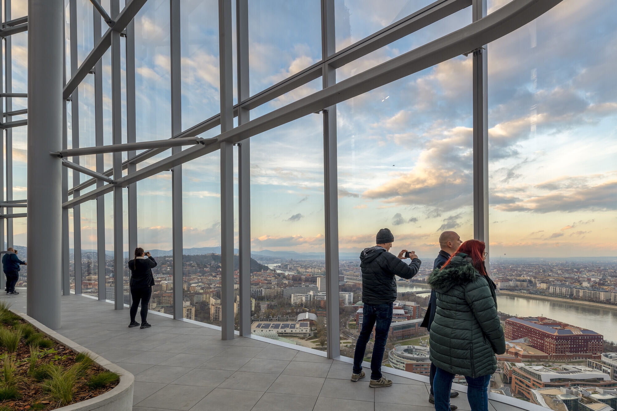 https://archello.com/story/117536/attachments/photos-videos/5 photo_credit Nigel Young / Foster + Partners