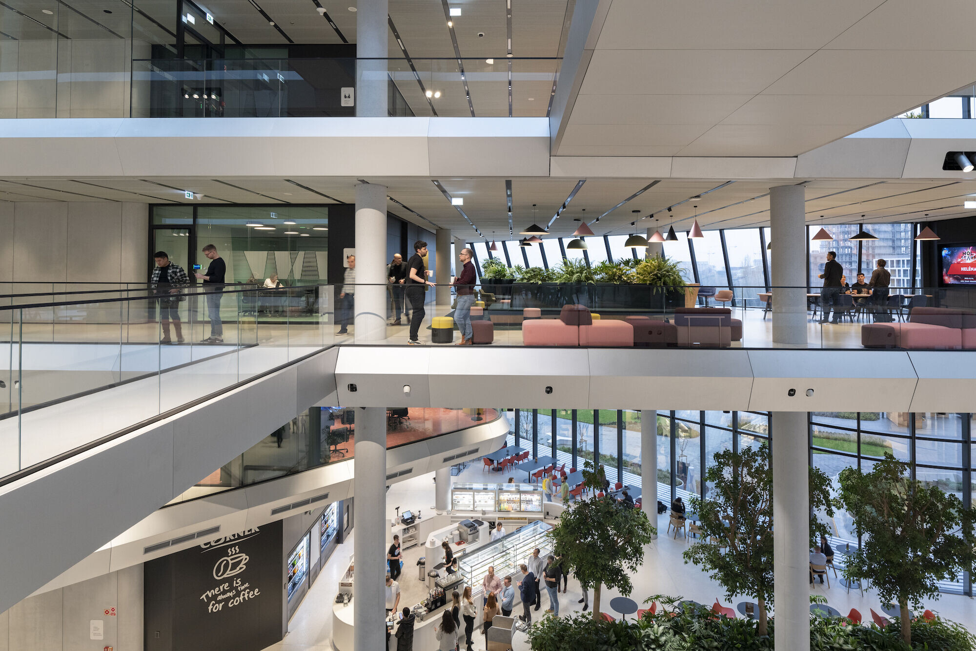https://archello.com/story/117536/attachments/photos-videos/12 photo_credit Nigel Young / Foster + Partners
