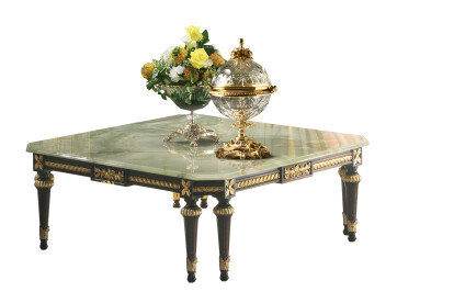 Square coffee table with Green Onyx top and walnut finish by Modenese Luxury