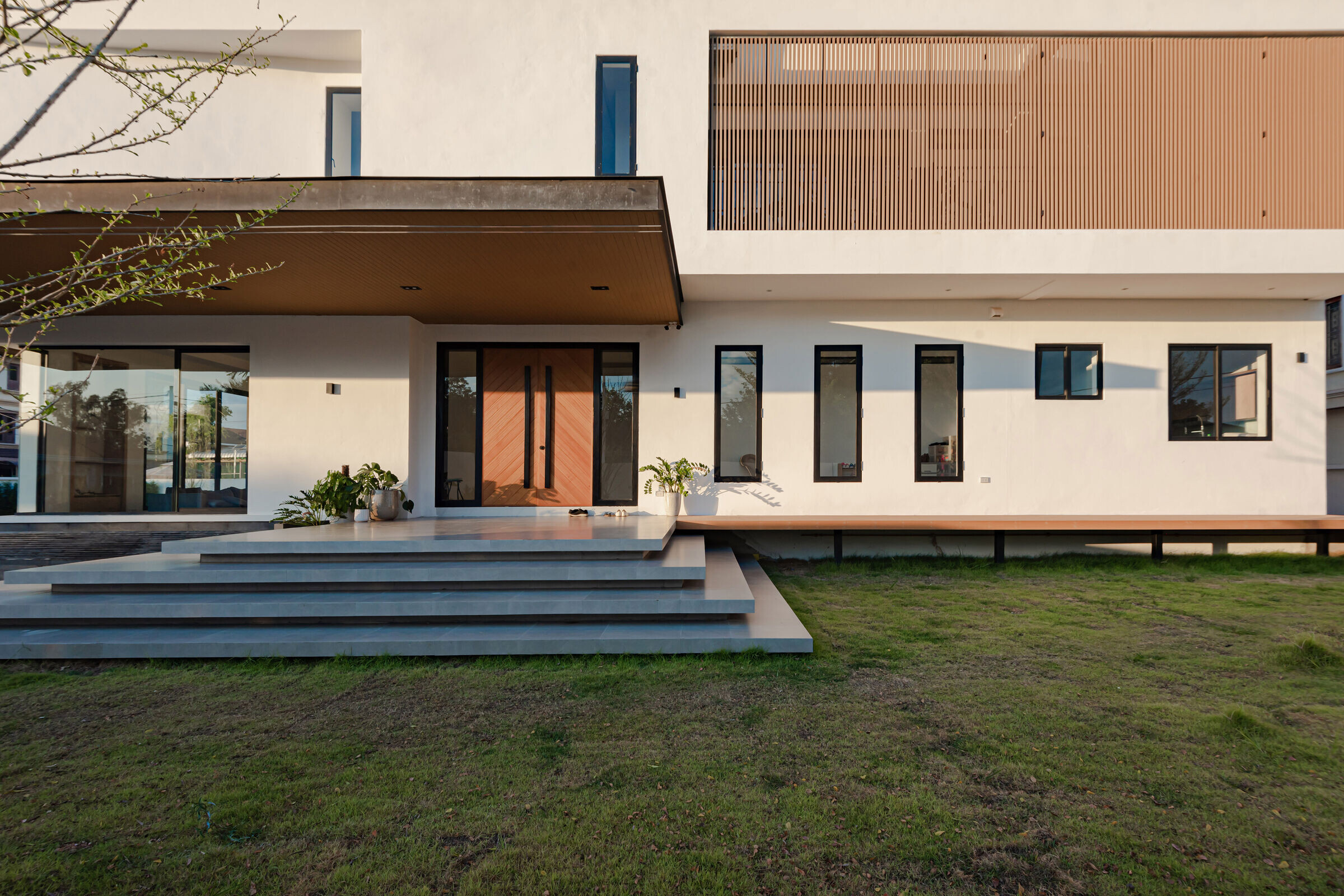 https://archello.com/story/117708/attachments/photos-videos/8 photo_credit SAYCHAI PHANTHAVONG