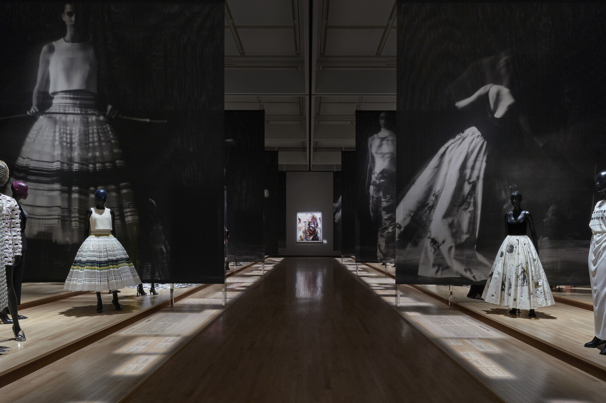 https://archello.com/story/117879/attachments/photos-videos/17 photo_credit Photography by Daici Ano, Courtesy of Dior