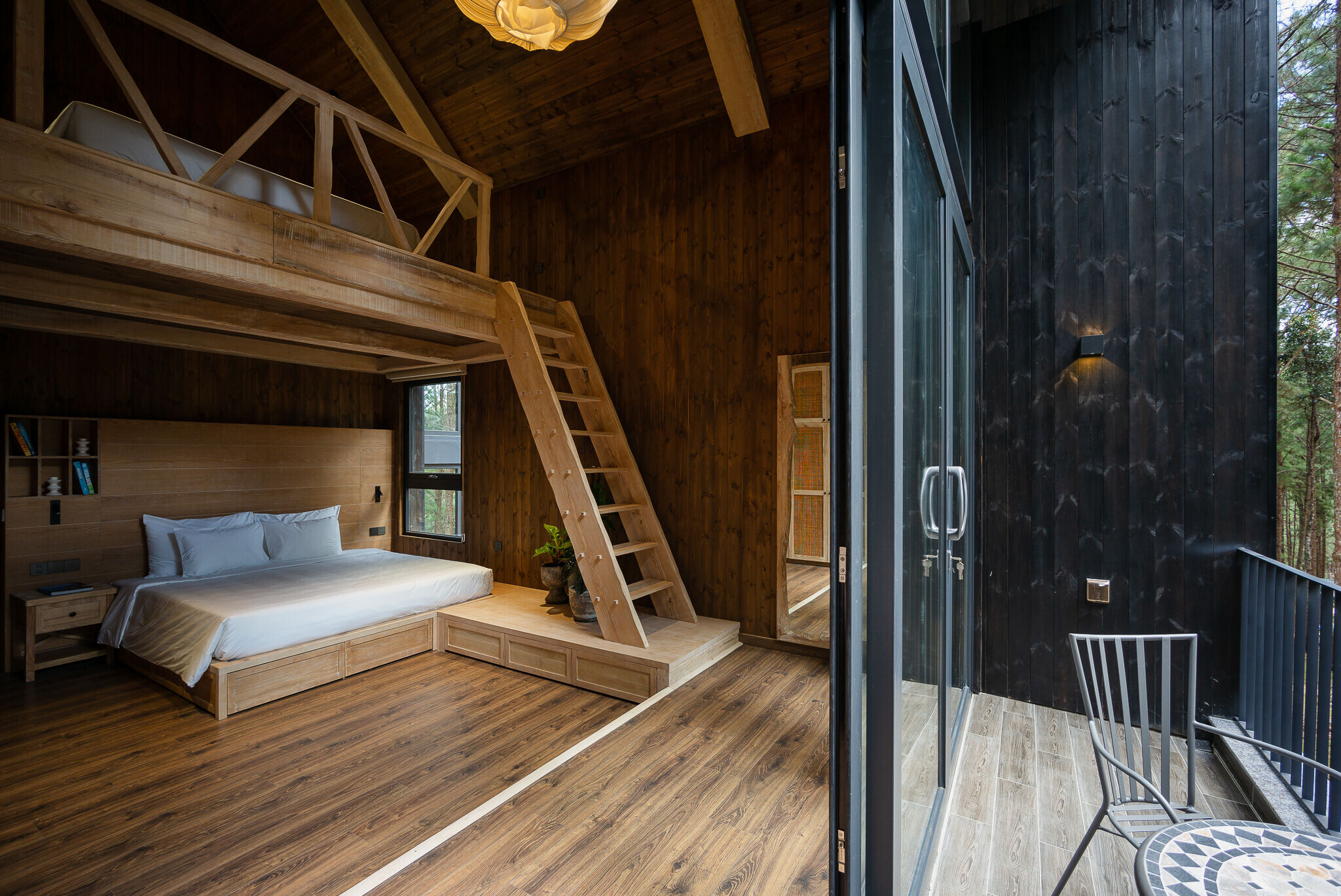 https://archello.com/story/117970/attachments/photos-videos/10 photo_credit Quang Tran