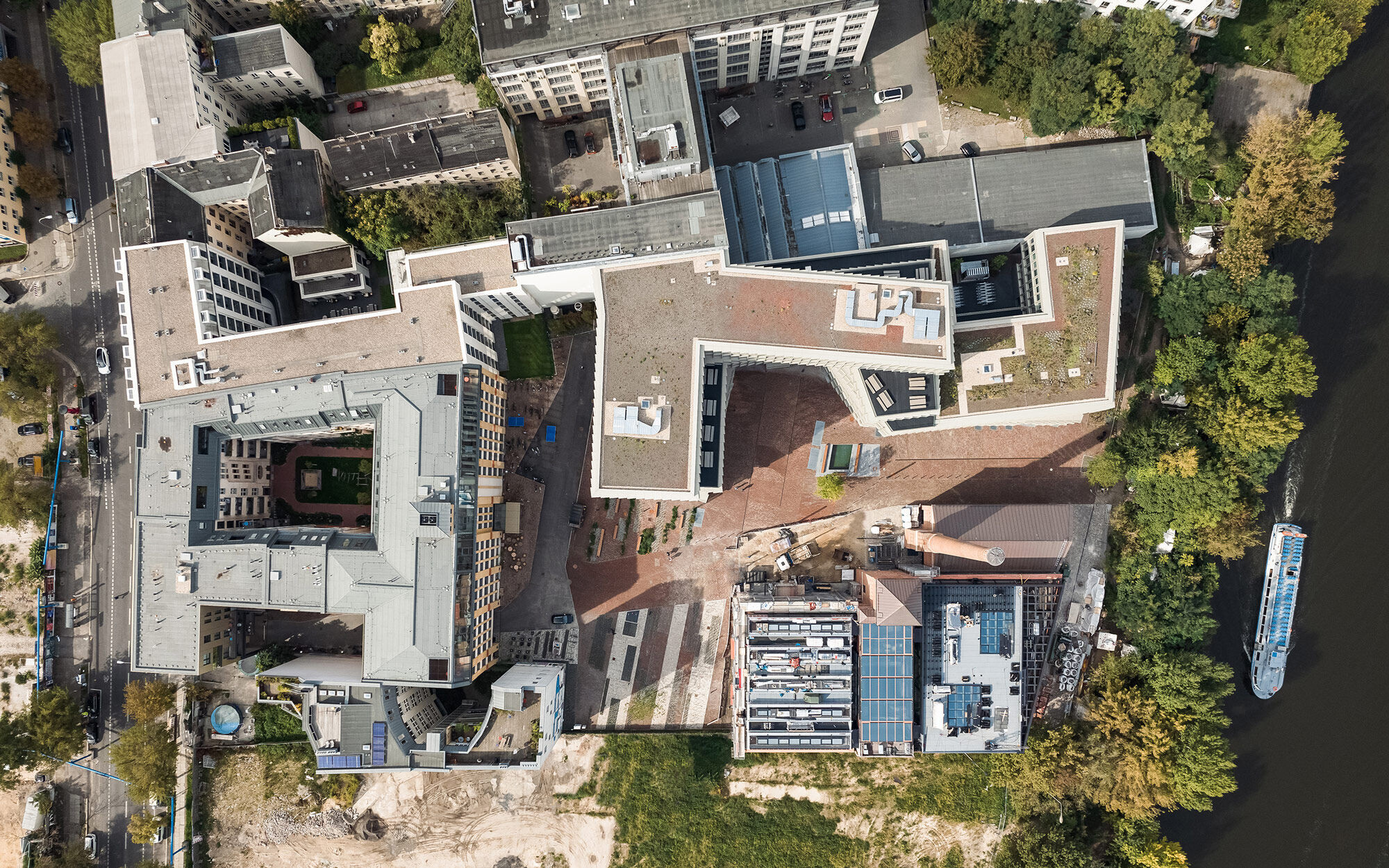 https://archello.com/story/117977/attachments/photos-videos/13 photo_credit © Ana Barros