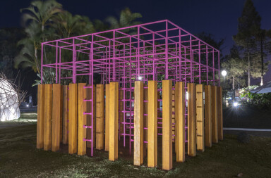 Labyrinth by Vazio S/A invites people to get lost among its pillars