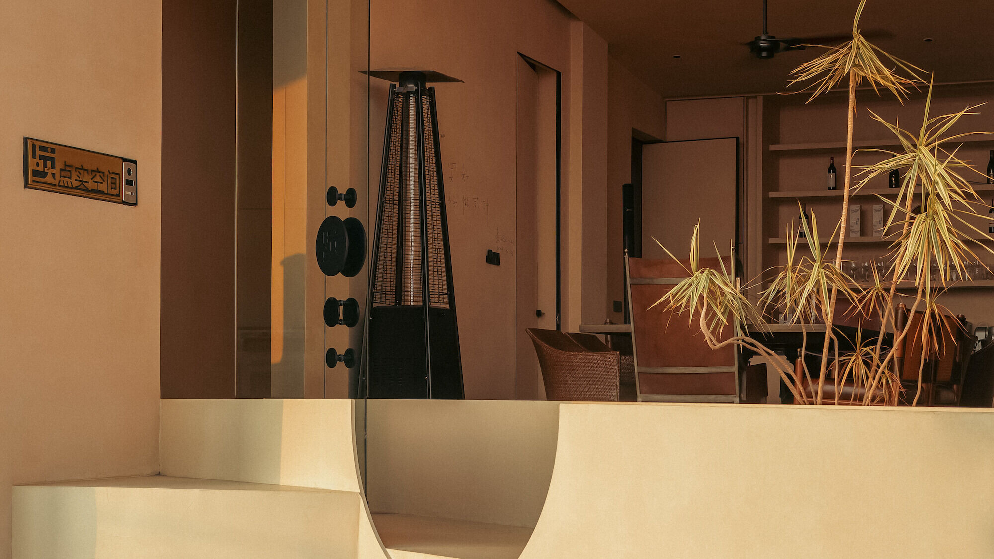 https://archello.com/story/118136/attachments/photos-videos/7 photo_credit STUDIO TEN / Tan Xiao