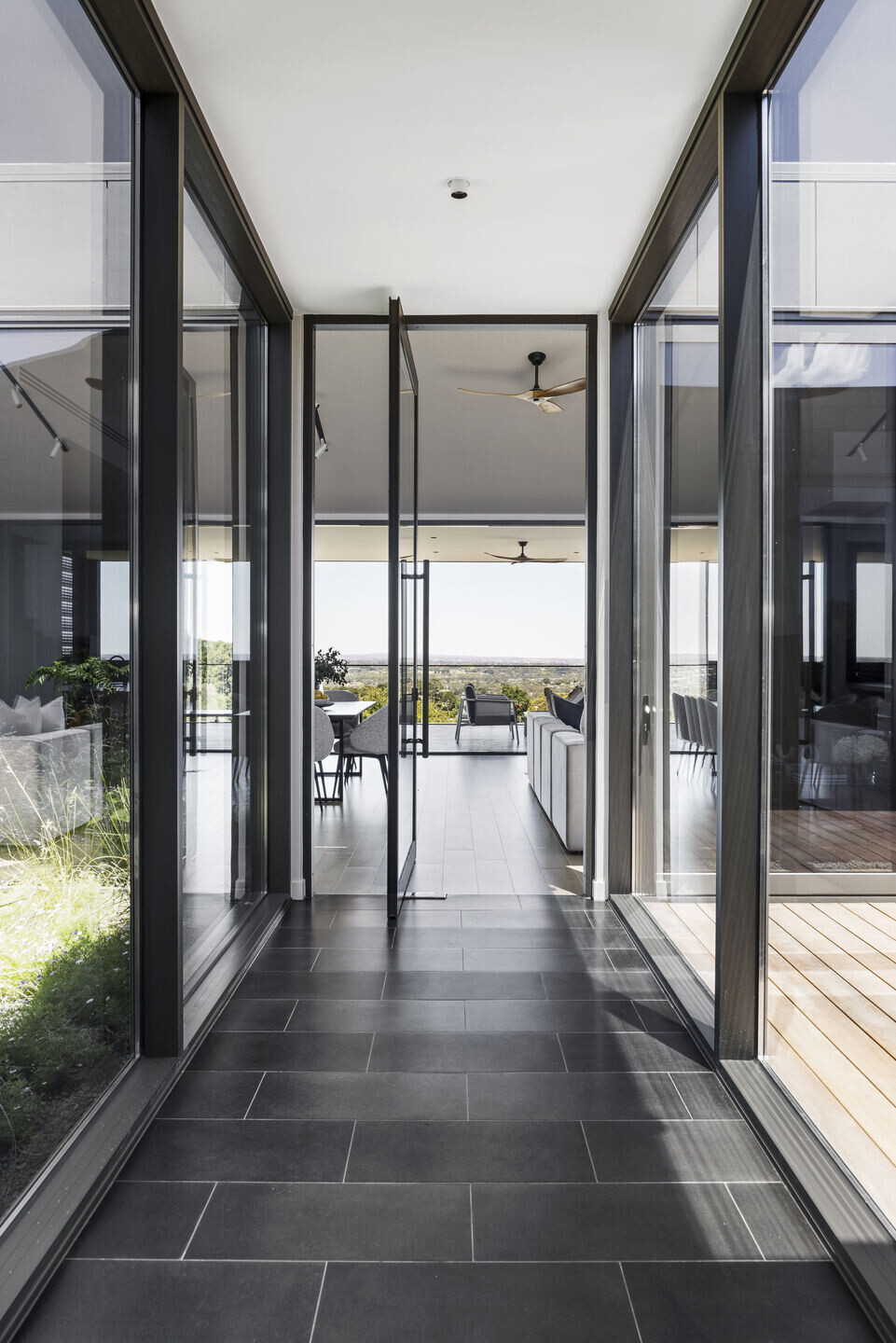 https://archello.com/story/118395/attachments/photos-videos/6 photo_credit Dylan James