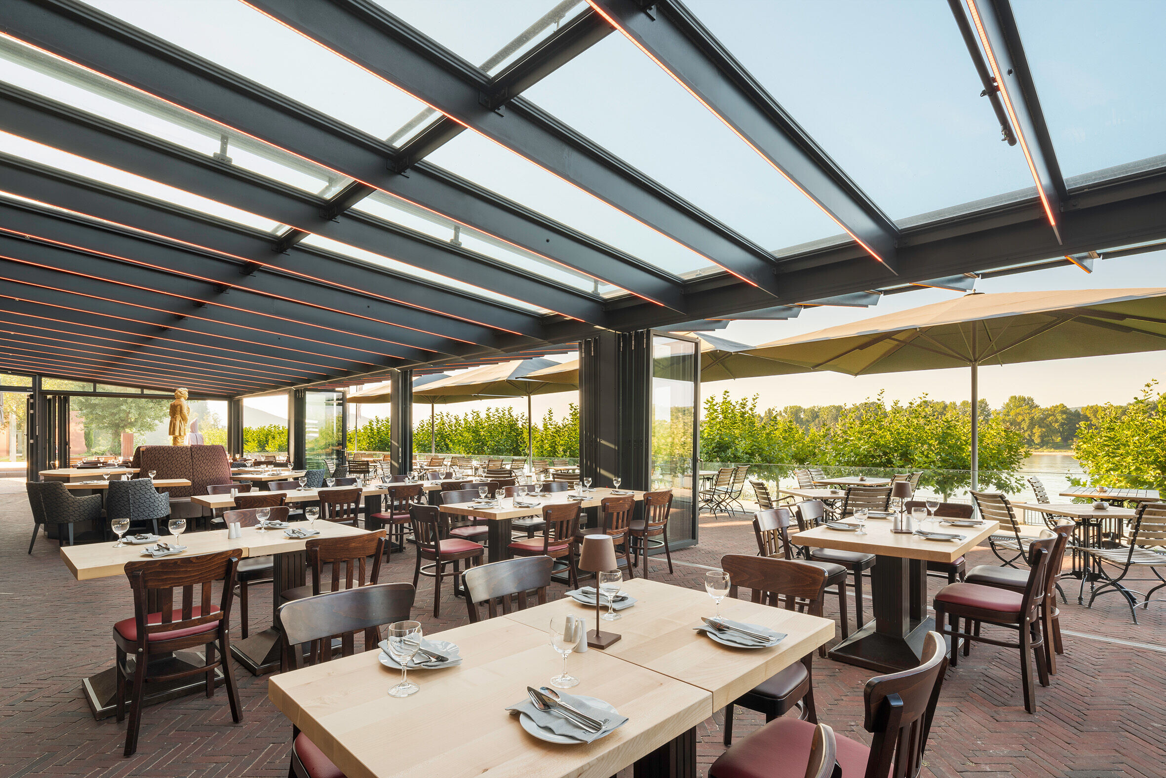 https://archello.com/story/118366/attachments/photos-videos/4 photo_credit Constantin Meyer für Solarlux GmbH