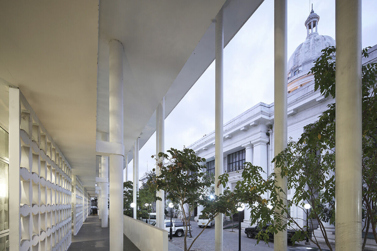 https://archello.com/story/118420/attachments/photos-videos/6 photo_credit Eresh Weerasuriya