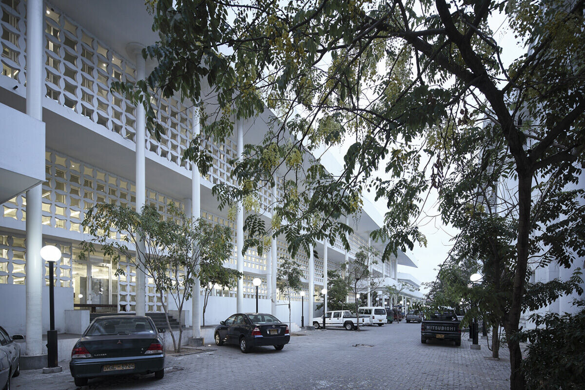 https://archello.com/story/118420/attachments/photos-videos/10 photo_credit Eresh Weerasuriya