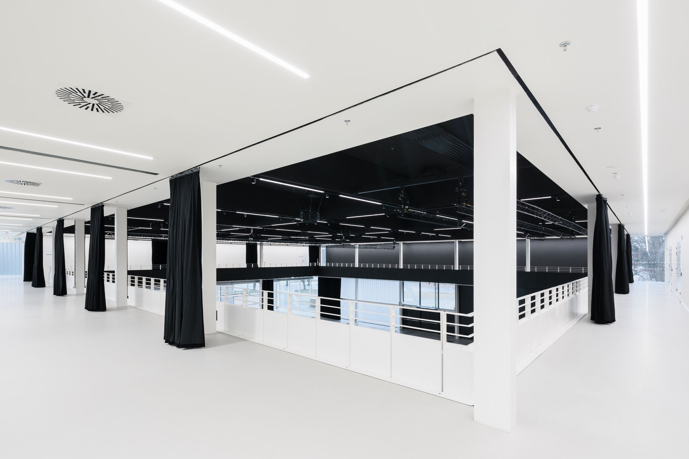 https://archello.com/story/118516/attachments/photos-videos/15 photo_credit Ondřej Bouška