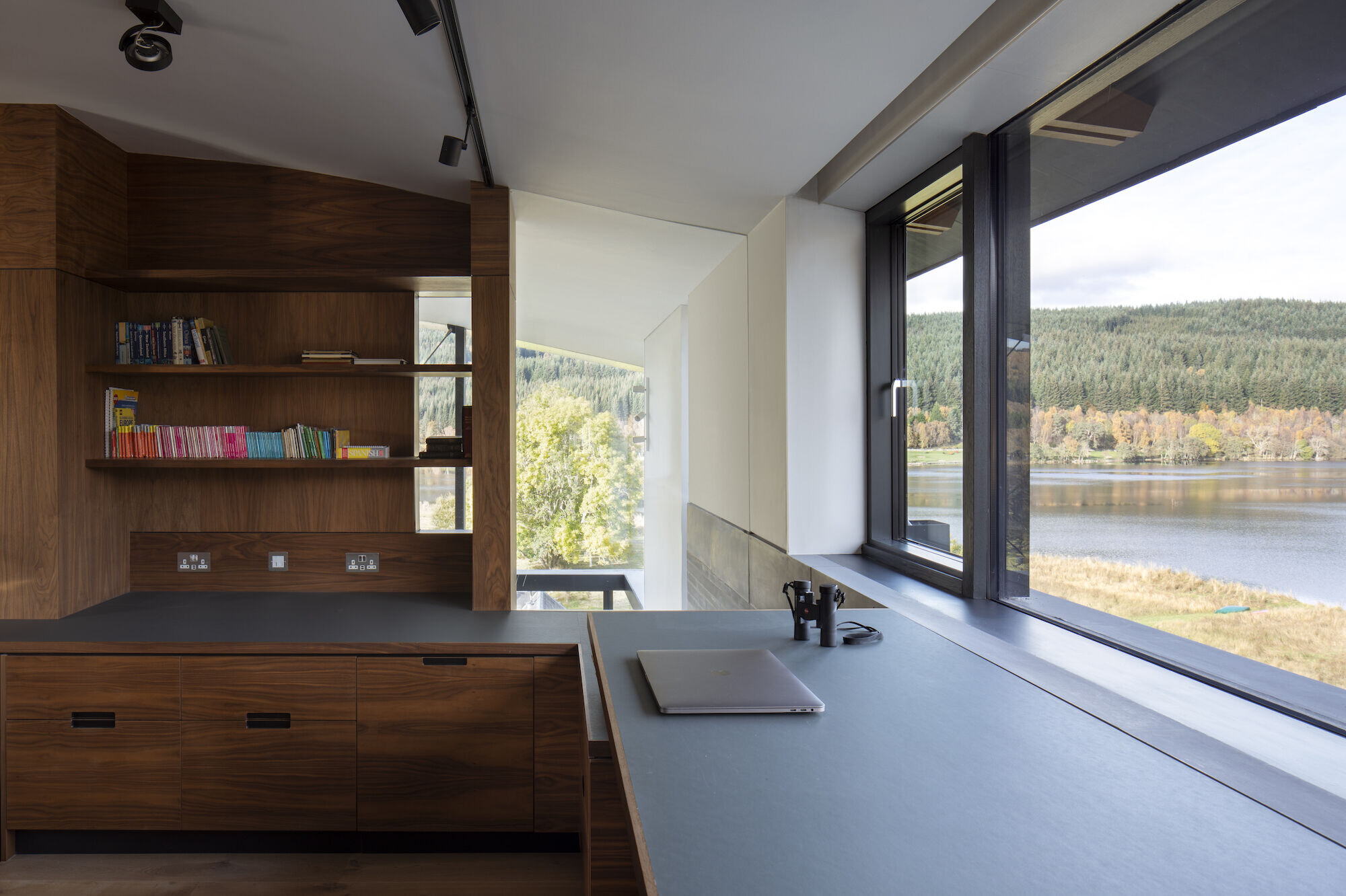 https://archello.com/story/118583/attachments/photos-videos/12 photo_credit Gillian Hayes, Dapple Photography